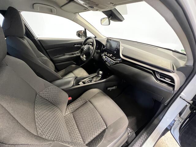 Toyota C-HR 1.8 Hybrid Active | Navigatie/Android/Apple Carplay | LM Velgen 17" | Cruise Control Adaptief | Airco Automatisch | LED Koplampen |