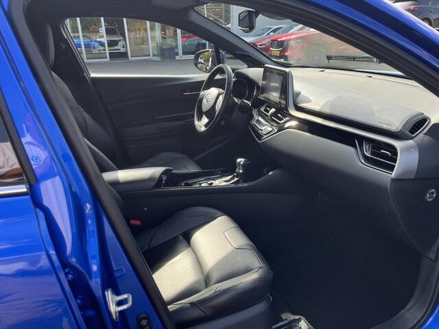 Toyota C-HR 1.8 Hybrid Style | Premium Pack | Navigatie | Leder | Trekhaak
