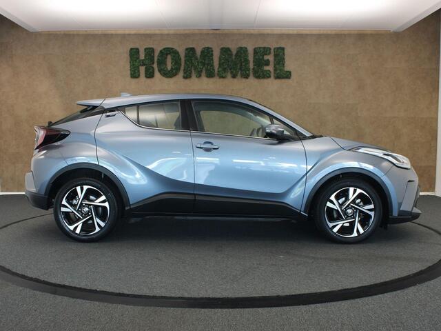 Toyota C-HR 1.8 Hybrid Dynamic - ORIGINEEL NEDERLANDSE AUTO - CRUISE CONTROL ADAPTIEF - APPLE CARPLAY/ANDROID AUTO - DODEHOEKDETECTIE - NAVIGATIE FULL MAP - KEYLESS ENTRY/START - LICHTMETALEN VELGEN 18 INCH - PARKEERSENSOREN VOOR + ACHTER