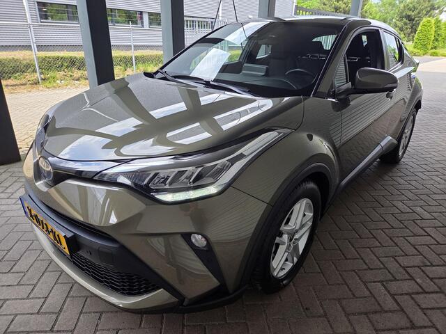 Toyota C-HR 1.8 Hybrid Business
