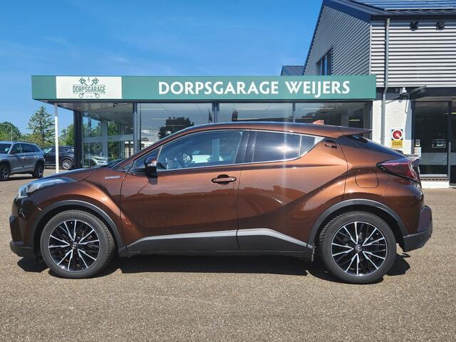 Toyota C-HR 1.8 Hybrid Premium, Navi, Clima, Half leder, Trekhaak, Parkeerassistent
