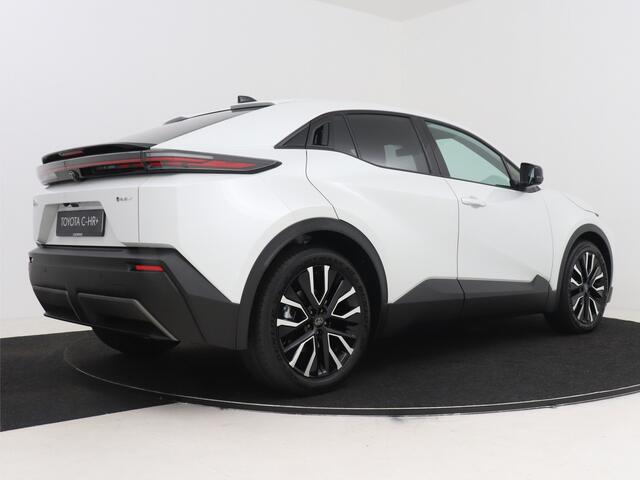 Toyota C-HR First Edition 77 kWh ¤3.000,- inruilpremie