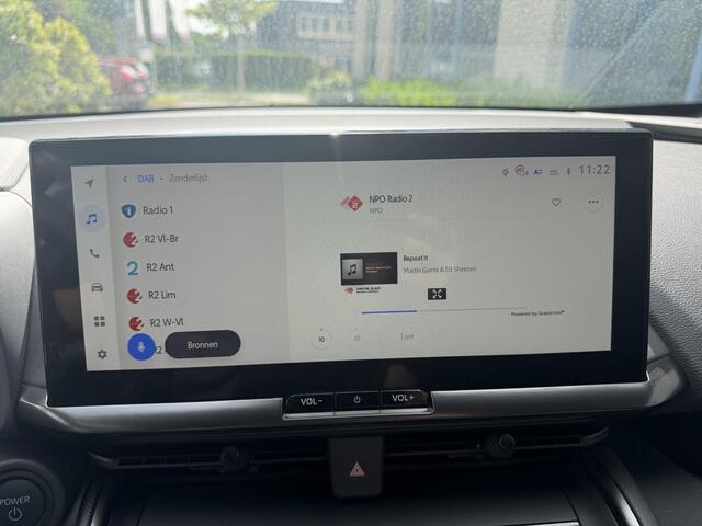 Toyota C-HR 2.0 Plug-in Hybrid 220 Dynamic