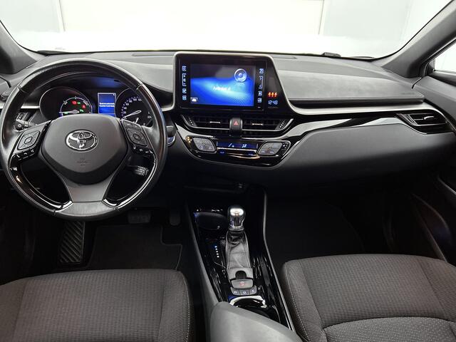 Toyota C-HR 1.8 Hybrid Style | Navigatie | Trekhaak |