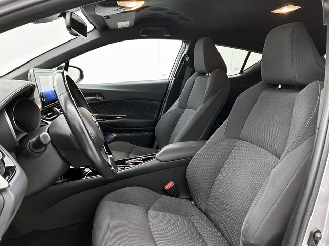 Toyota C-HR 1.8 Hybrid Style | Navigatie | Trekhaak |