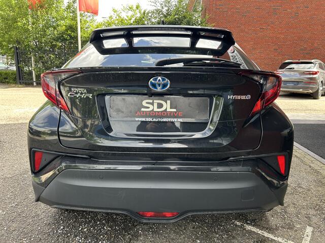 Toyota C-HR 1.8 Hybrid Dynamic // FULL LED // NAVI + CARPLAY // ADAPTIVE CRUISE // CAMERA // PDC V+A // KEYLESS