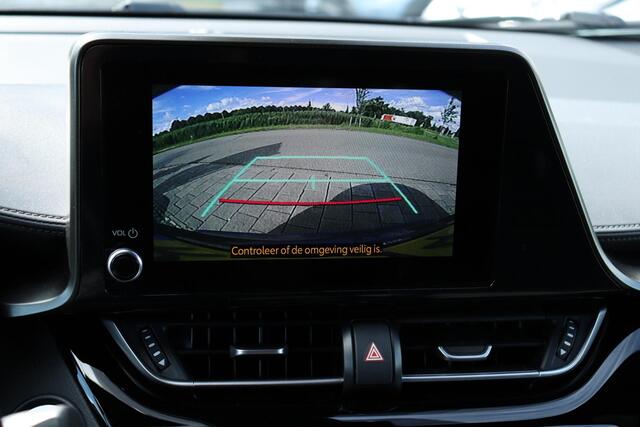 Toyota C-HR 1.8 Hybrid Dynamic, Apple Carplay / Android Auto, DAB+, Adaptieve cruise control.