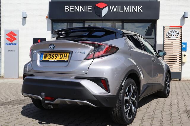 Toyota C-HR 1.8 Hybrid Bi-Tone Trekhaak | Leder | Blindspot | Stoelverwarmin
