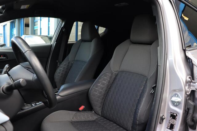 Toyota C-HR 1.8 Hybrid First Edition, JBL, Blind Spot