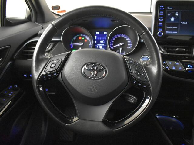 Toyota C-HR 2.0 Hybrid Club Smart Lounge | Carplay | Blindspot