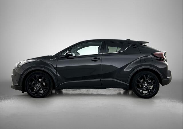 Toyota C-HR 1.8 Hybrid Executive Premium Pack | Verwarmd Stuurwiel | Trekhaak |