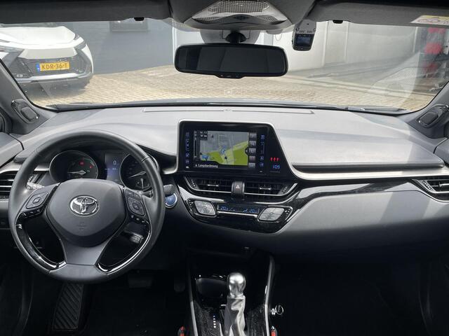 Toyota C-HR 1.8 Hybrid Style Ultimate Bi-Tone **DODE HOEK DETECTIE/ JBL AUDIO/ STUURVERWARMING**