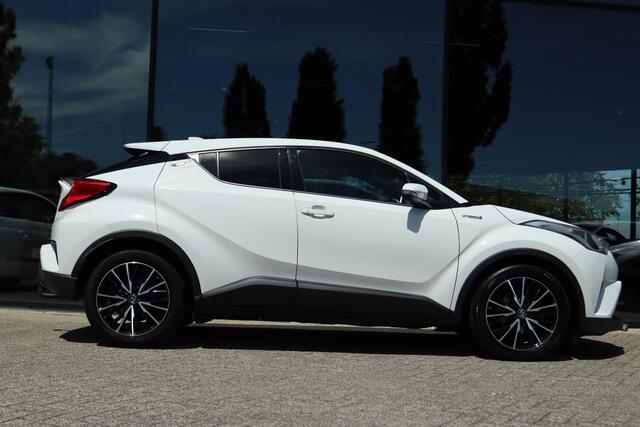 Toyota C-HR 1.8 HYBRID DYNAMIC | ACC | CAMERA | TREKHAAK | KEY-LESS | NAVI