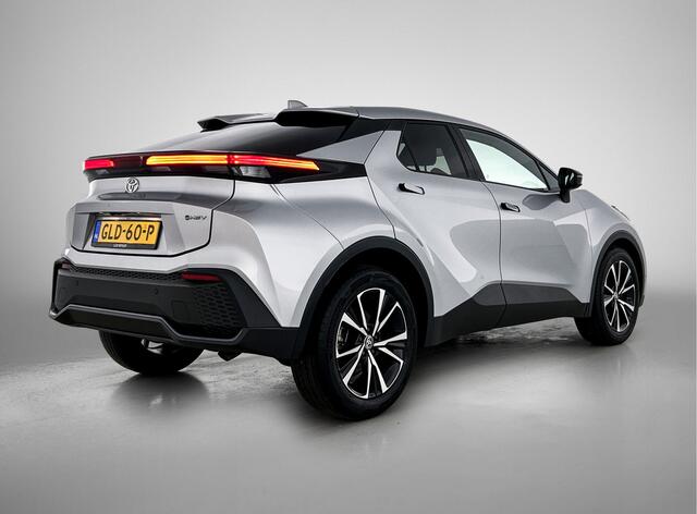 Toyota C-HR 140 Hybrid Dynamic | NL-Auto | Fabr Garantie t/m 02-2035 mogelijk! Onderweg-naar-dealer