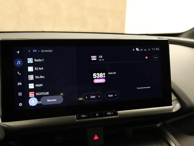 Toyota C-HR 1.8 Hybrid 140 Dynamic - ACHTERUITRIJCAMERA - AUTOMATISCHE AIRCO - APPLE CARPLAY/ANDROID AUTO - ADAPTIEVE CRUISE CONTROL MET STUURHULP - DODEHOEKDETECTIE - VERKEERSBORDDETECTIE - LED KOPLAMPEN - GROOTLICHTASSISTENT - KEYLESS ENTRY/START - VOLLEDIG DIGITAA