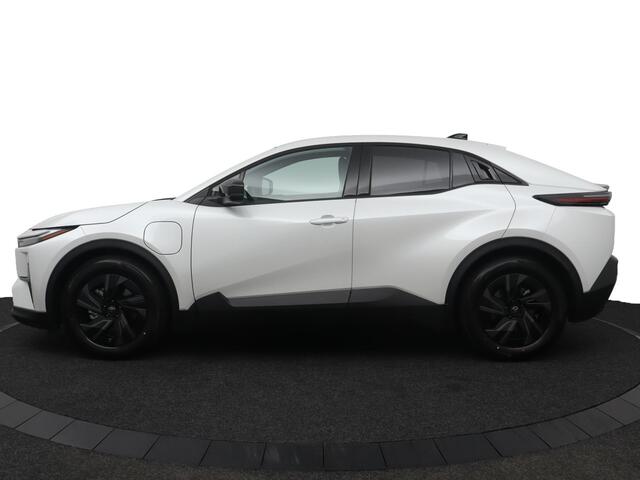 Toyota C-HR First Edition 77 kWh | Nieuw uit voorraad leverbaar |