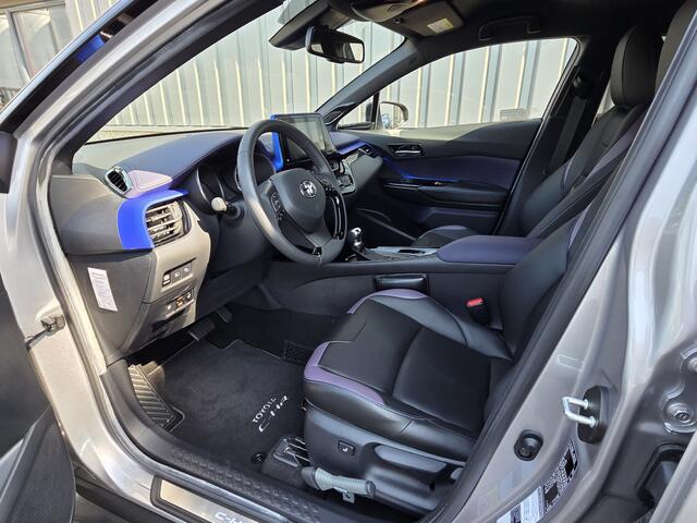 Toyota C-HR 1.8 Hybrid Bi-Tone full-options leader 1e eigenaar z.g.a.n. !!!!