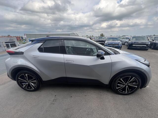 Toyota C-HR 2.0 Plug-in Hybrid 220 Executive