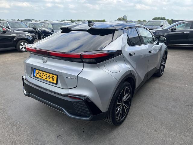 Toyota C-HR 2.0 Plug-in Hybrid 220 Executive