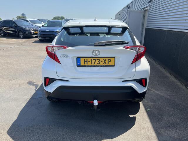 Toyota C-HR 1.2 Active Limited / LM velgen / Navi / Trekhaak