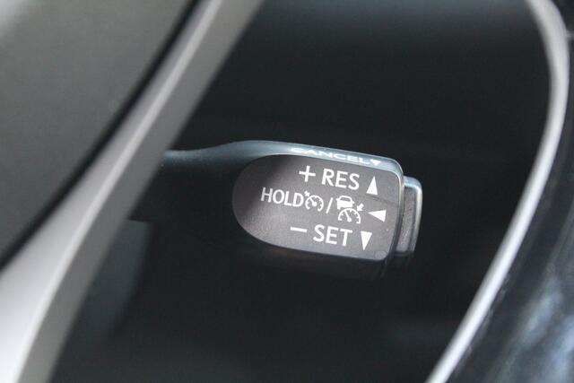 Toyota C-HR 1.8 Hybrid Executive | Rijklaar | Parelmoer | Stoelverw. | Navi | PDC | Camera | Bluetooth | Clima | Adap.Cruise