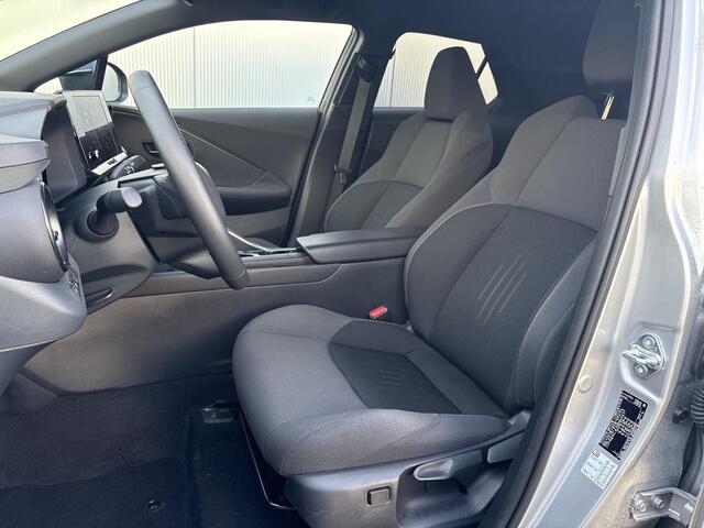 Toyota C-HR 2.0 Plug-in Hybrid 220 Dynamic