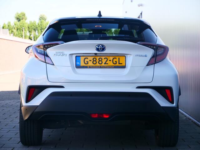 Toyota C-HR 1.8 Hybrid 122Pk Style Ultimate Camera / Winterpakket / Adaptive Cruise