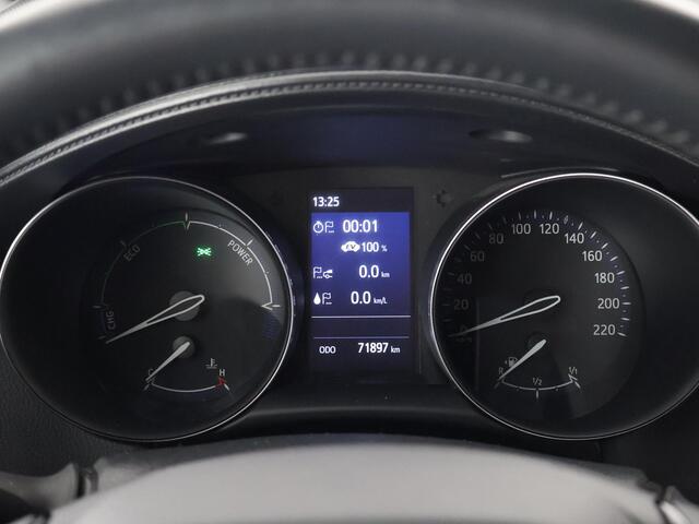Toyota C-HR 2.0 High Power Hybrid Dynamic Bi-Tone | Navigatie | Parkeersensoren | Dodehoek detectie | Stoelverwarming |