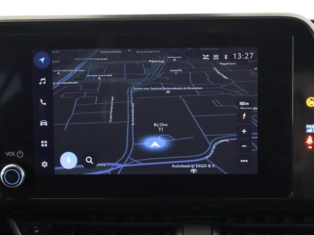 Toyota C-HR 2.0 High Power Hybrid Dynamic Bi-Tone | Navigatie | Parkeersensoren | Dodehoek detectie | Stoelverwarming |