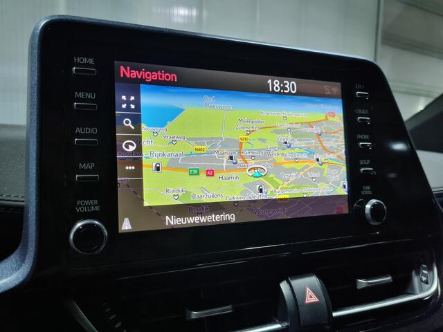 Toyota C-HR 2.0 Hybrid Style Apple Caplay/Android auto | Parkeerassisten | Navigatie | Toyota garantie tot 2031!