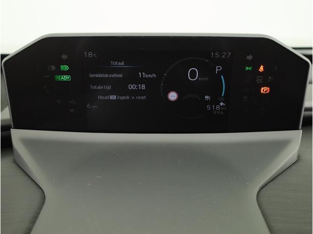 Toyota C-HR First Edition 77 kWh *NIEUW* | Direct leverbaar! | 20" Lichtmetalen velgen |