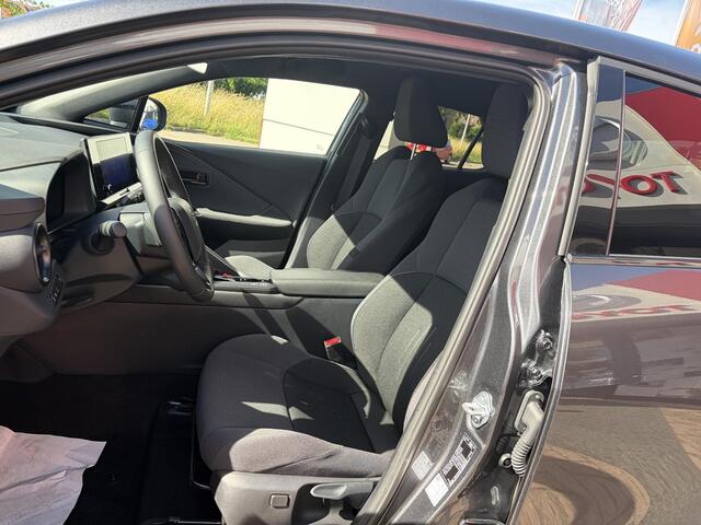 Toyota C-HR 2.0 Plug-in Hybrid 220 Dynamic