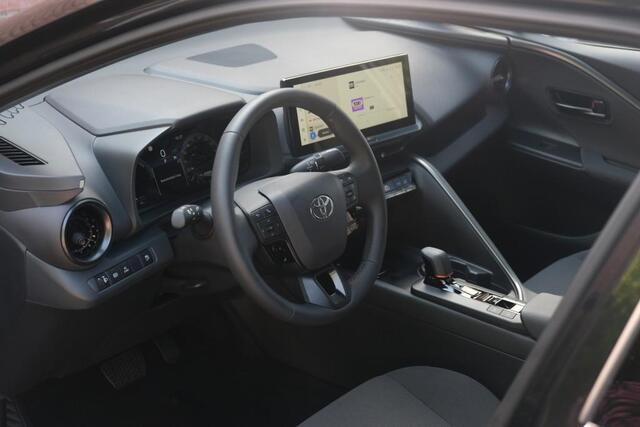 Toyota C-HR 2.0 Plug-in Hybrid 220pk Dynamic | Private Lease vanaf ¤ 549,- p.m.