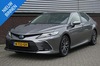 toyota-camry-2.5-hybrid-premium100