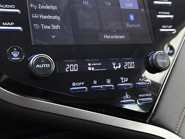 Toyota CAMRY 2.5 Hybrid Executive | 1e Eigenaar | Nieuw Geleverd & Onderhouden | Leder | LED | Navigatie | Elektrische Stoelen |