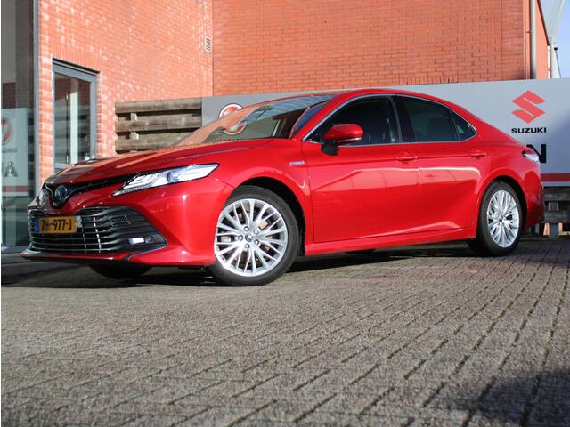 Toyota CAMRY 2.5 Hybrid Premium Automaat Navigatie, Elektrische Stoelverstelling, Parkeersensoren Voor en Achter, JBL Geluidsinstallatie