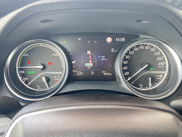 Toyota CAMRY 2.5 Hybrid Dynamic Navigatie ACC Camera Led Koplampen 18 Inch Velgen Apple Carplay Elek Stoel Stoelverwarming DAB Parkeersensoren v+a NL Auto 1e Eigenaar BTW Auto