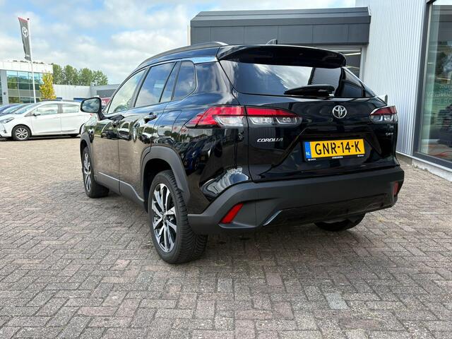 Toyota COROLLA Cross Hybrid 140 Style