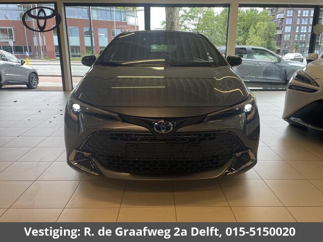 Toyota COROLLA Hybrid 140 Dynamic | Dodehoek detectie | Stoel/Stuur verwarming | Parkeersensoren | Apple Carplay & AndroidAUTO