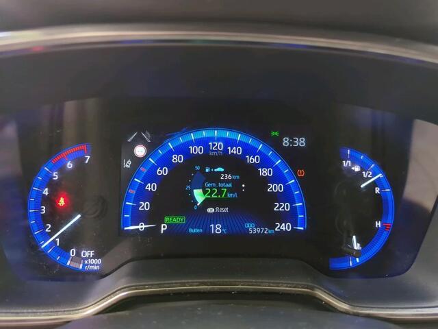 Toyota COROLLA 1.8 Hybrid Business Plus Airco ECC Navi Carplay PDC VA+ CAmera Full LED 17" Trekhaak Org. Nederlandse Auto Super km stand!