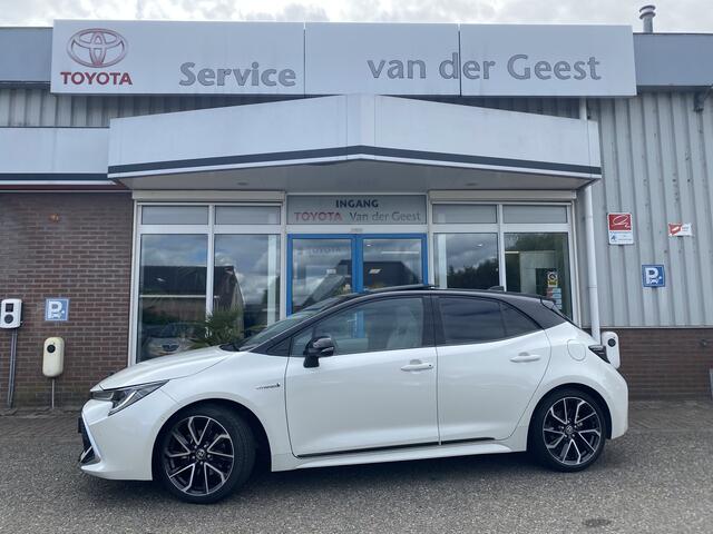 Toyota COROLLA 2.0 Hybrid Executive JBL Panoramadak Leer
