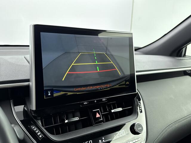 Toyota COROLLA Cross 2.0 High Power Hybrid First Edition | Parkeercamera | Adative Cruise Control |