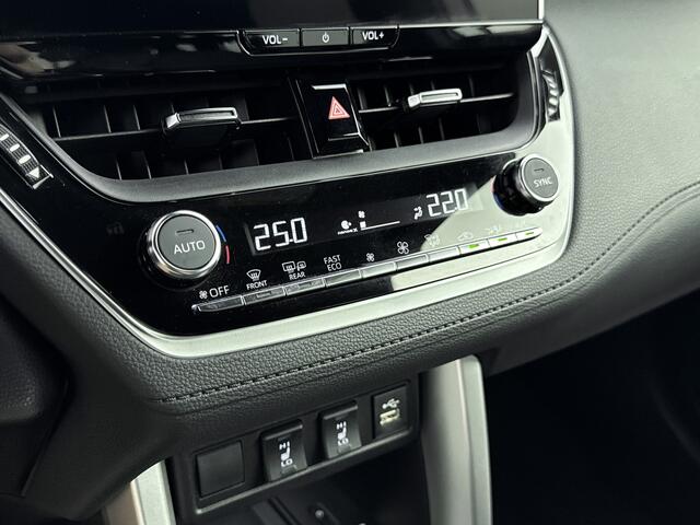 Toyota COROLLA Cross 2.0 High Power Hybrid First Edition | Parkeercamera | Adative Cruise Control |
