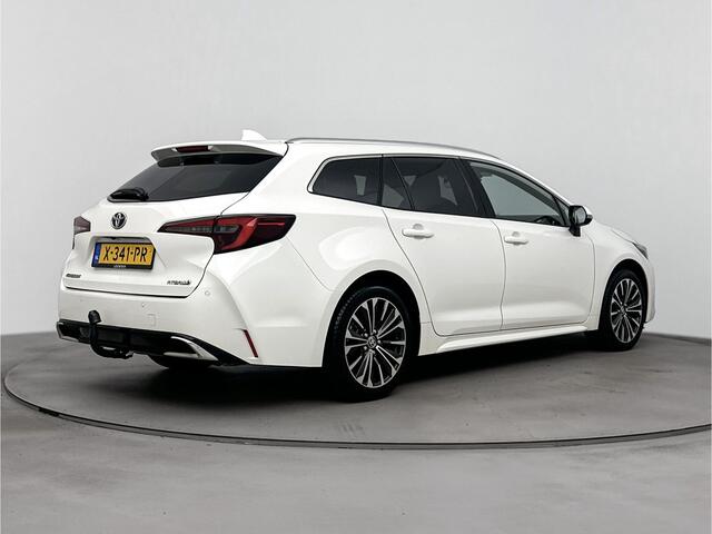 Toyota COROLLA Touring Sports 1.8 Hybrid First Edition | Trekhaak afneembaar |