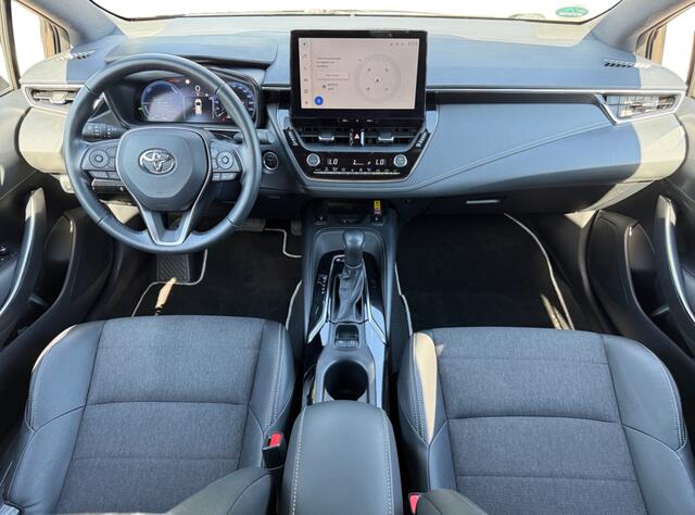 Toyota COROLLA 1.8 Hybrid First Edition I Trekhaak I Half-leder I Keyless