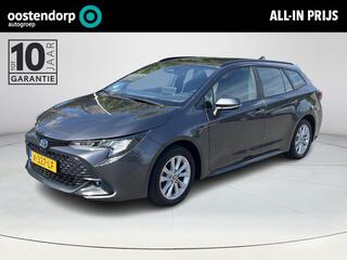 toyota-corolla-touring-sports-hybri