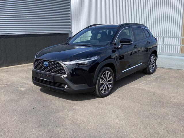 Toyota COROLLA Cross Hybrid 140 Dynamic edition Navigatie Apple CarPlay/Android Auto, elektr. bedienbare achterklep, achteruitrij camera, keyless, adaptieve cruise control, draadloze telefoonlader