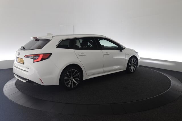 Toyota COROLLA Touring Sports 2.0 Hybrid Business Plus
