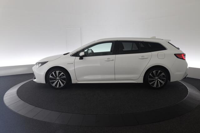 Toyota COROLLA Touring Sports 2.0 Hybrid Business Plus