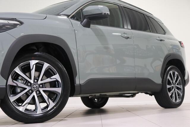Toyota COROLLA Cross Hybrid 200 Style, ¤1750 Inruilpremie, BSM, Apple Carplay & Android Auto, Stoelverwarming, Navigatie, Parkeersensoren voor en achter!